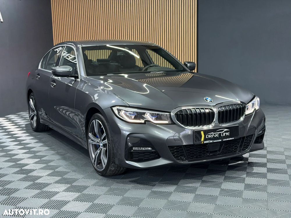 BMW Seria 3 330e Aut. M Sport - 36