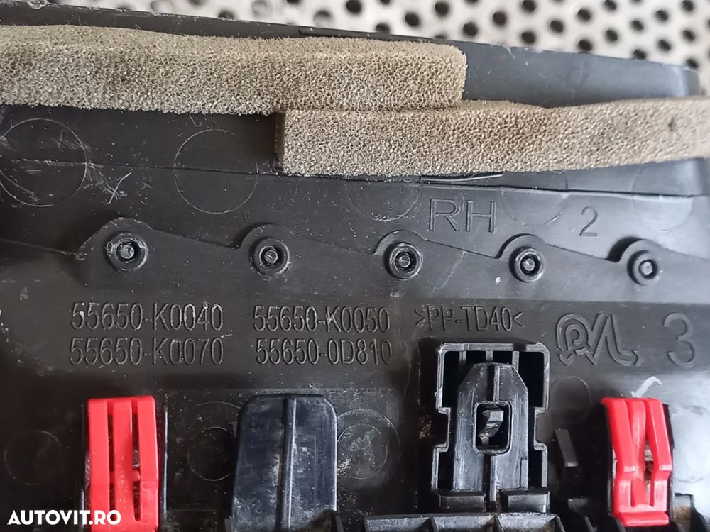 Grila Ventilatie Bord Dreapta Toyota Yaris Cross An 2020-2021-2022-2023-2024 Volan Stanga Europa - 9