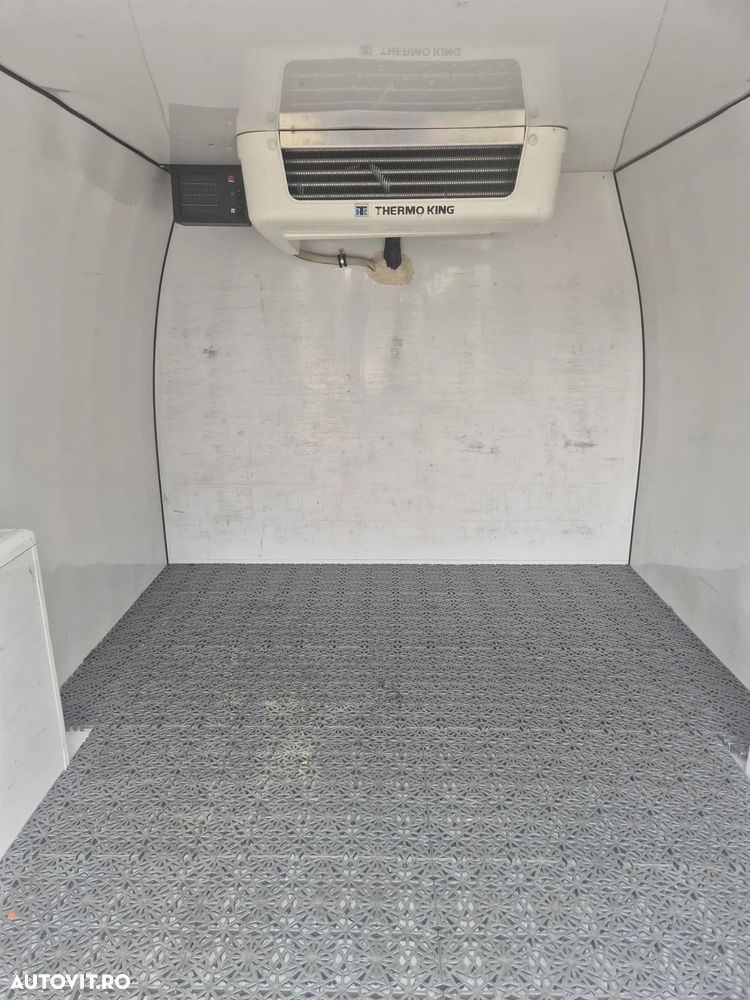 Renault Kangoo - 8