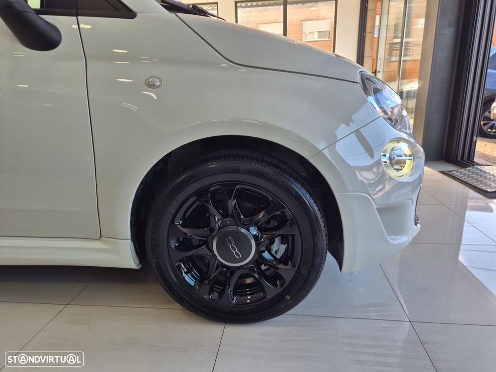 Fiat 500 1.0 Hybrid Connect - 7