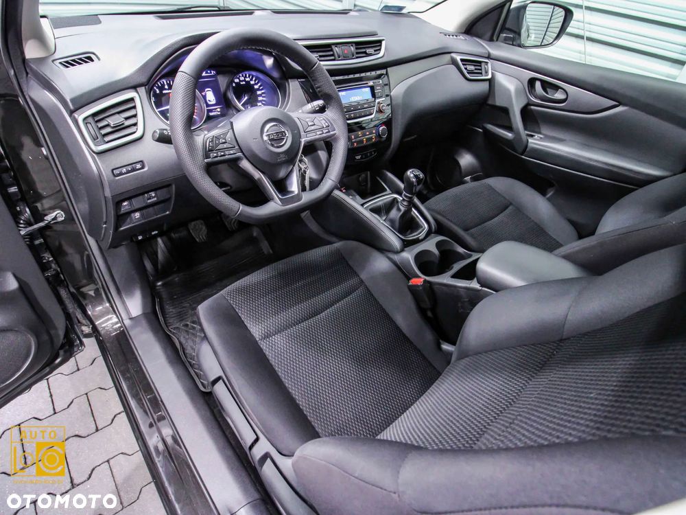 Nissan Qashqai 1.3 DIG-T N-TEC - 17