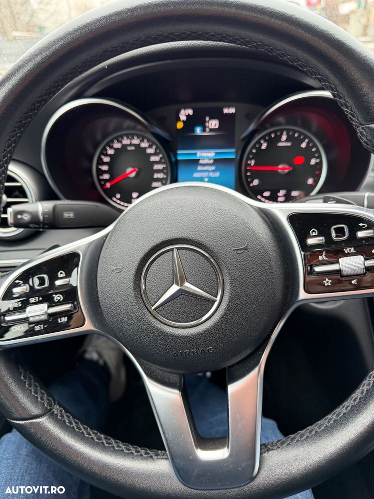 Mercedes-Benz C - 11