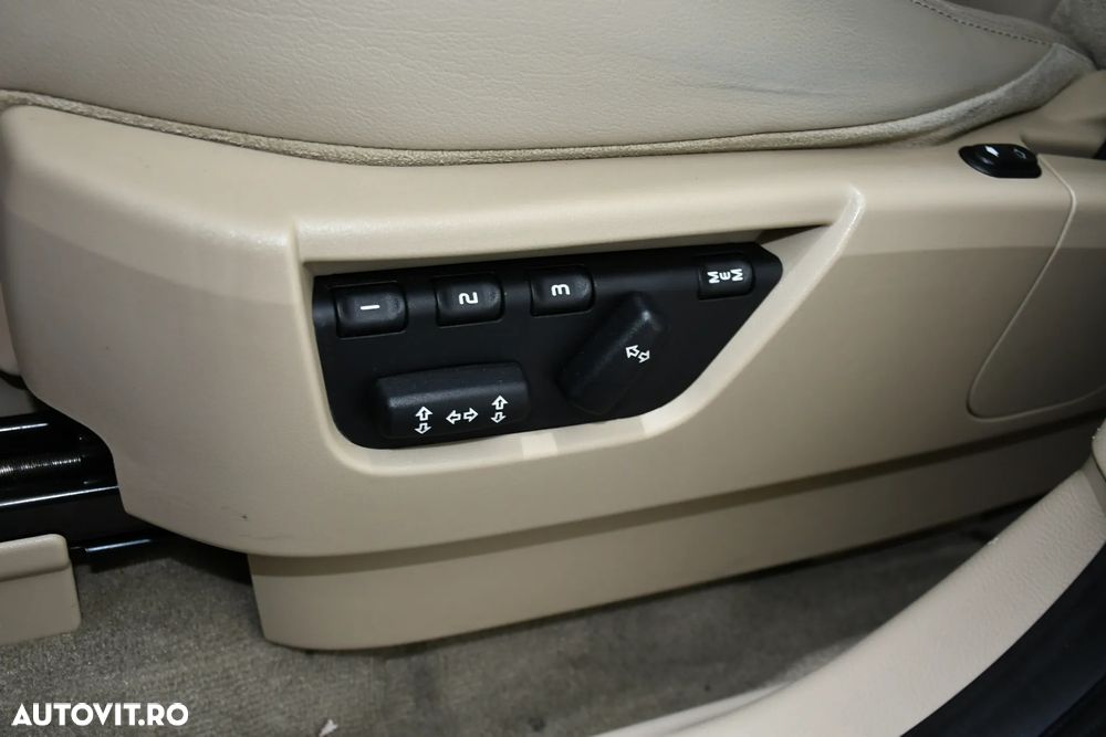 Land Rover Freelander - 25