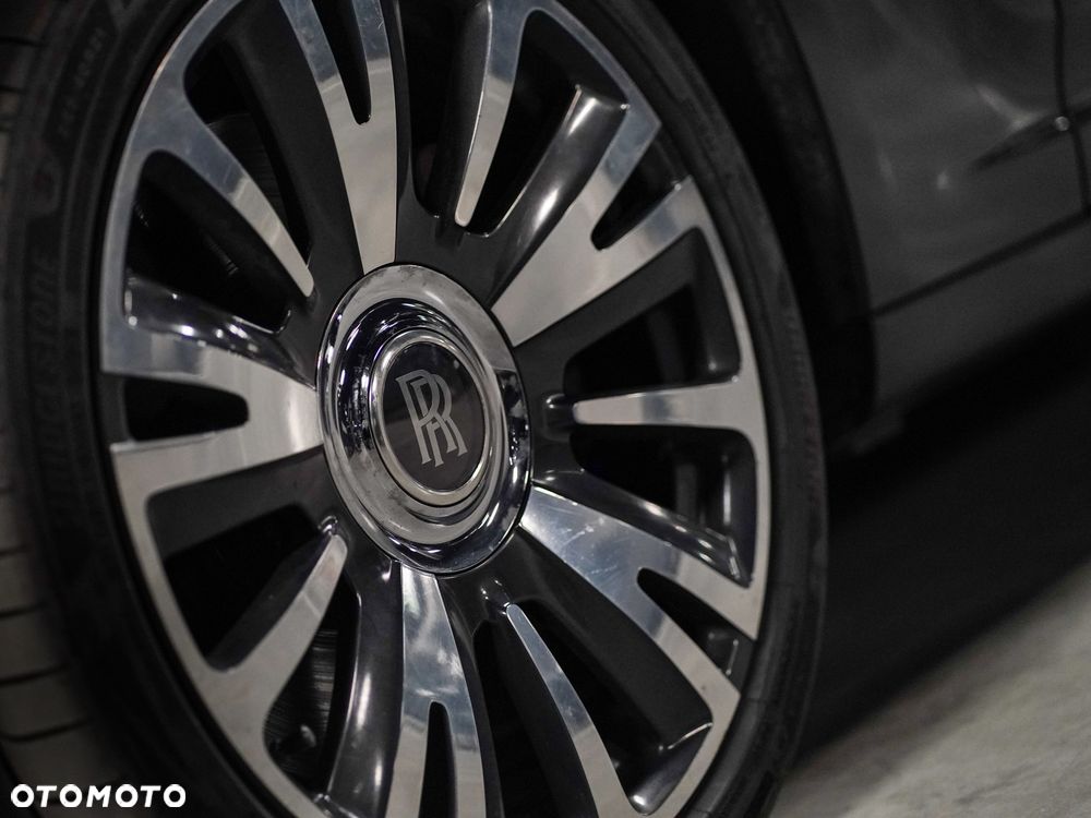 Rolls-Royce Ghost - 7