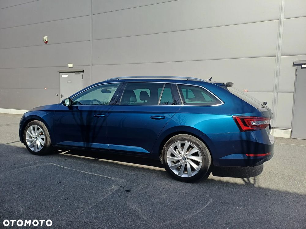 Skoda Superb 2.0 TDI Style DSG - 3