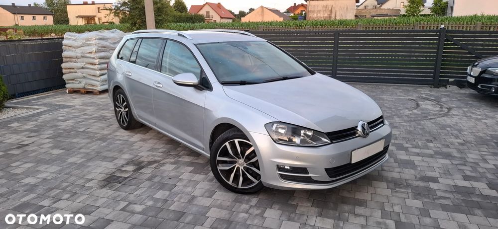Volkswagen Golf 1.2 TSI Highline - 16