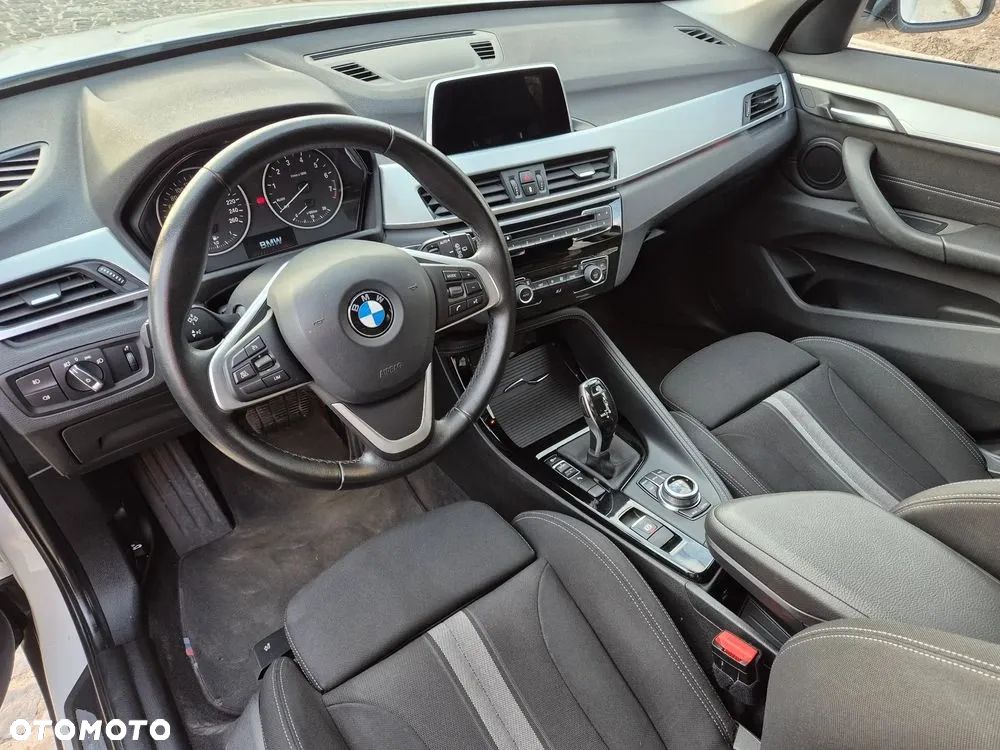 BMW X1 sDrive18i GPF Sport Line - 10