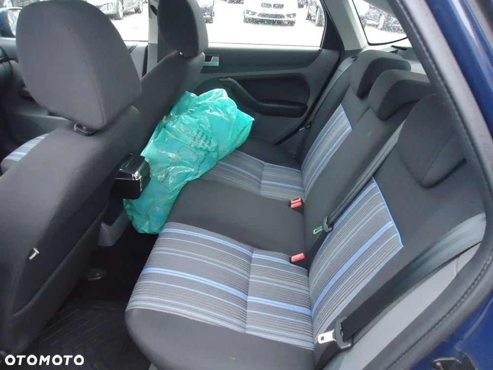 Ford Focus - 6