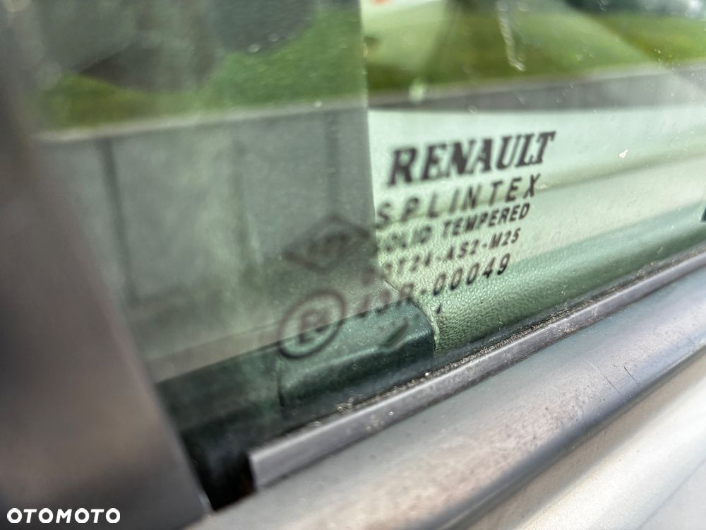 Renault Scenic - 20