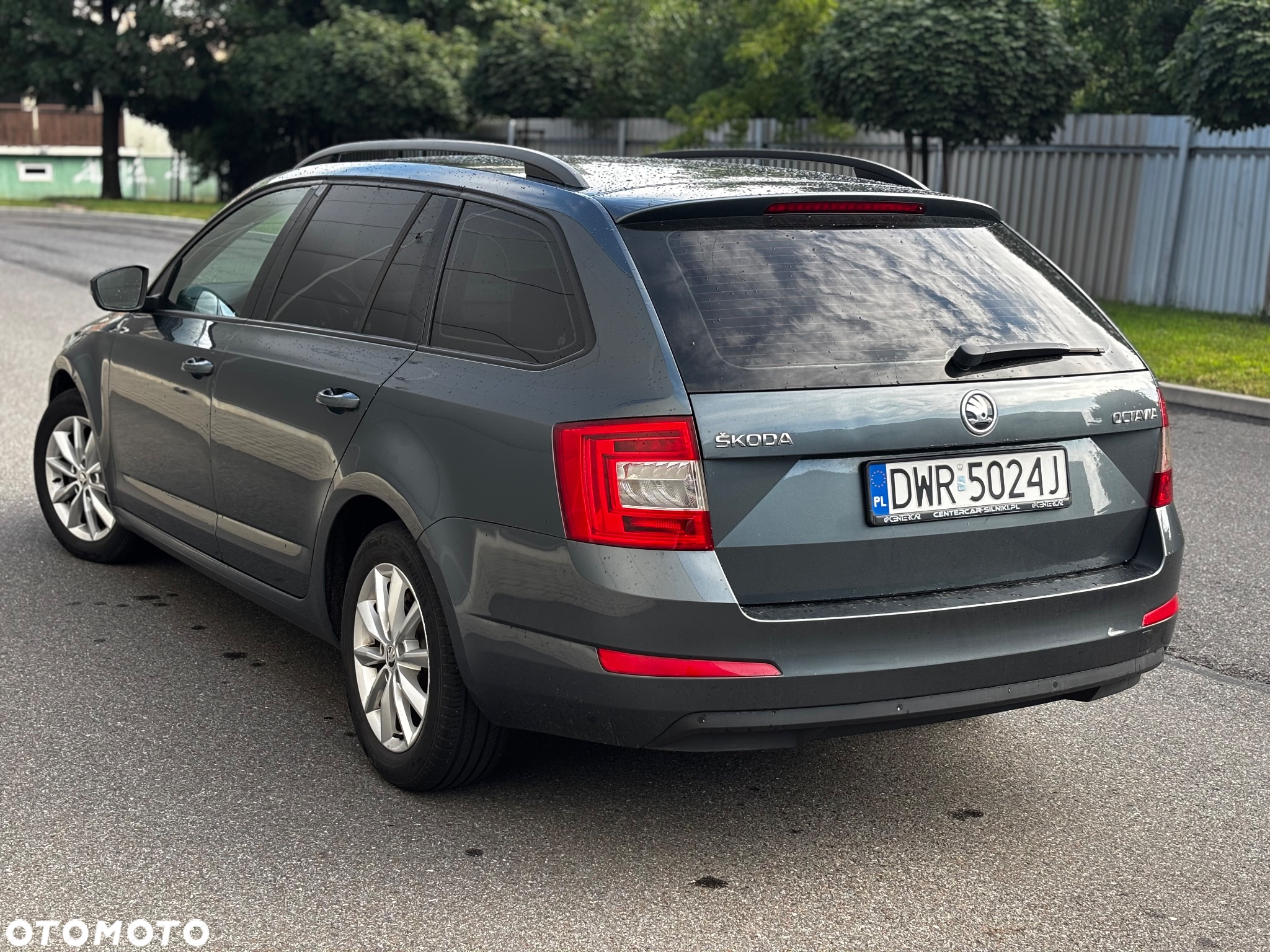 Skoda Octavia 1.6 TDI Active DSG - 4