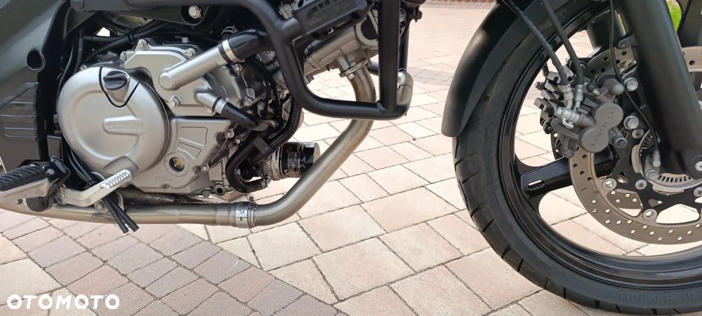 Suzuki V-STROM - 28