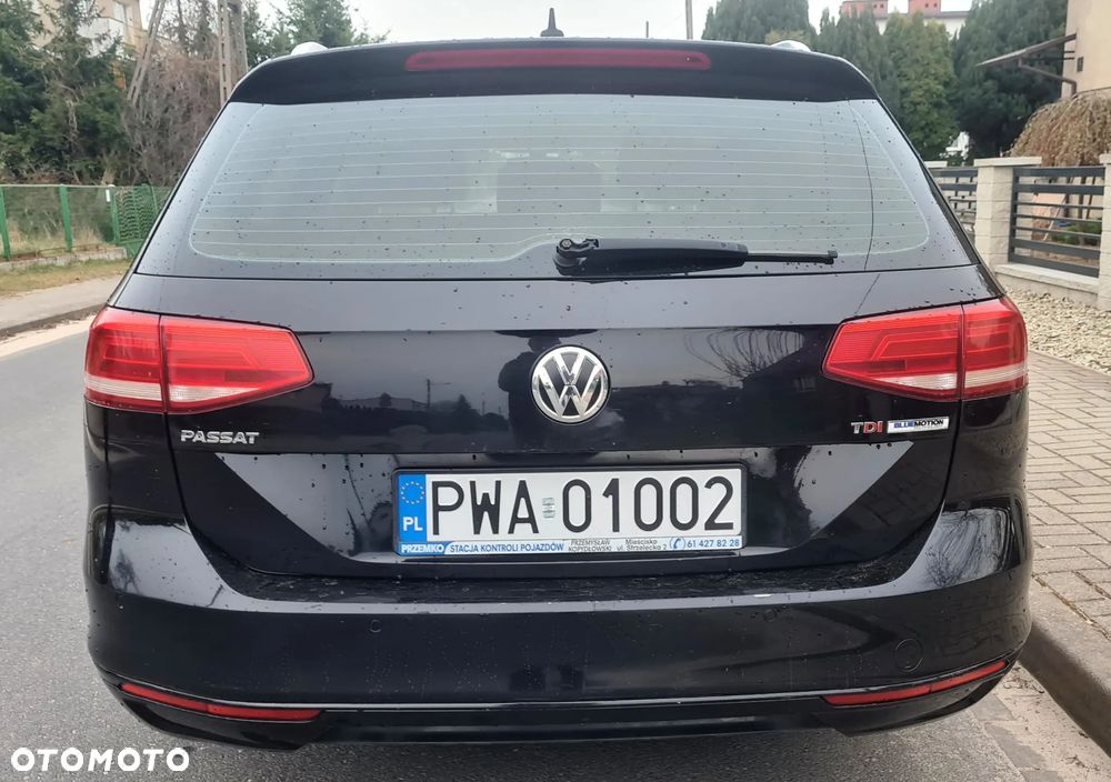 Volkswagen Passat 1.6 TDI (BlueMotion Technology) DSG Comfortline - 16