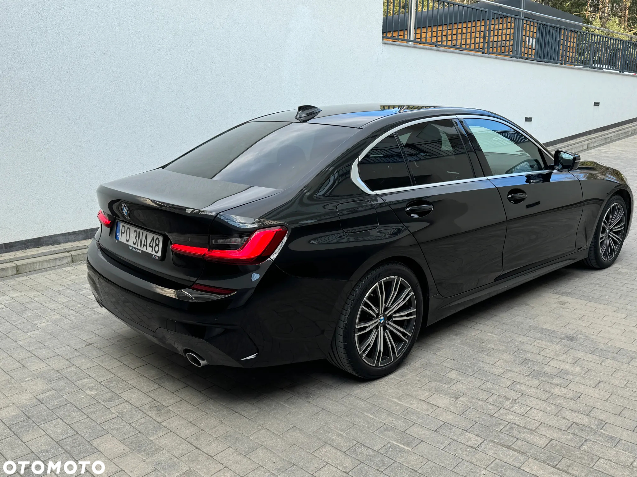 BMW Seria 3 318d M Sport - 4