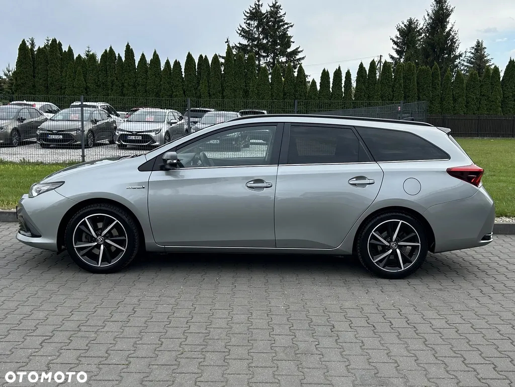 Toyota Auris - 18