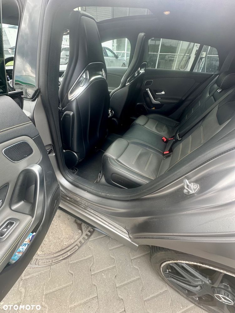 Mercedes-Benz CLA - 6