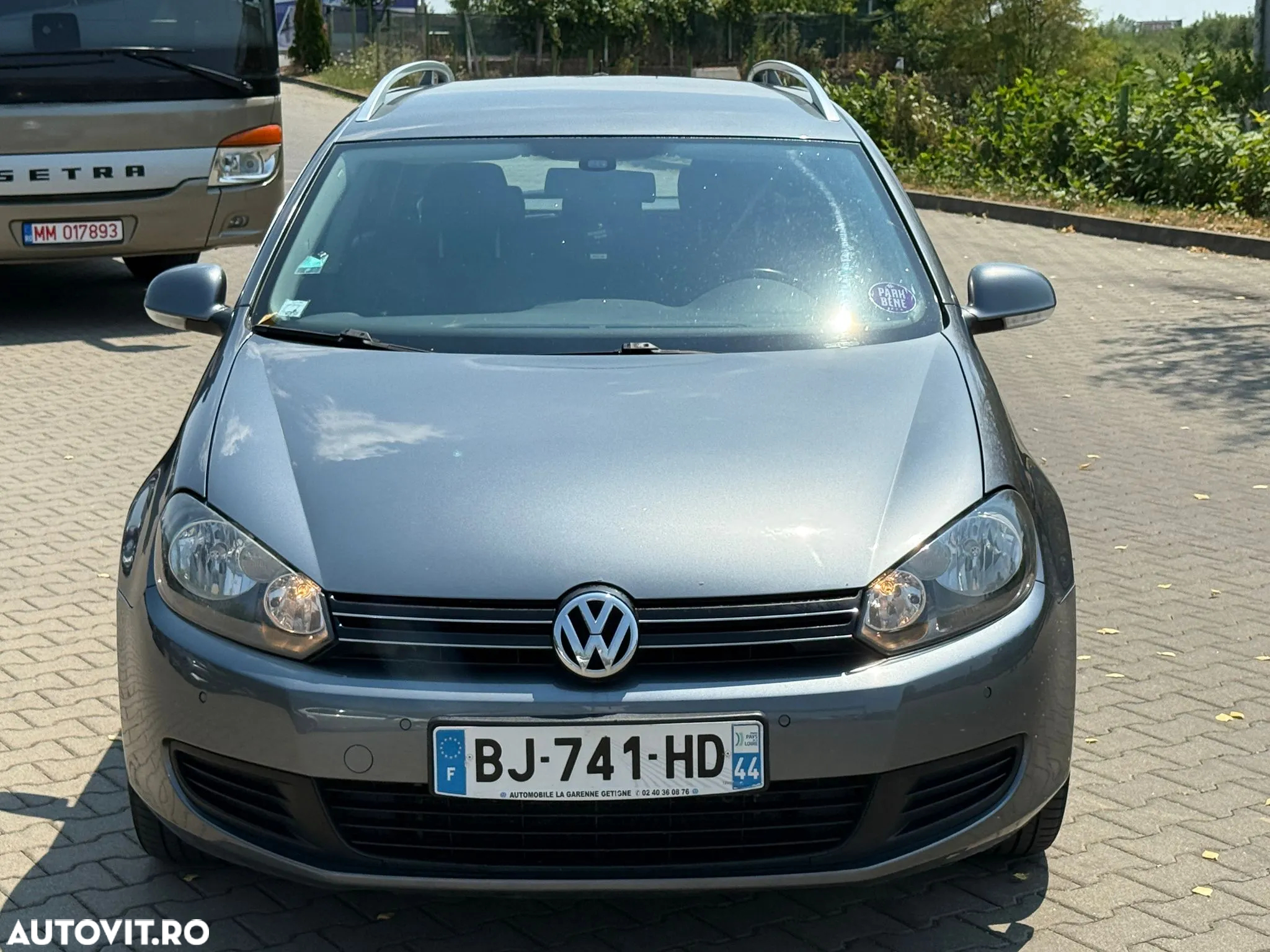 Volkswagen Golf 2.0 TDI Comfortline - 6