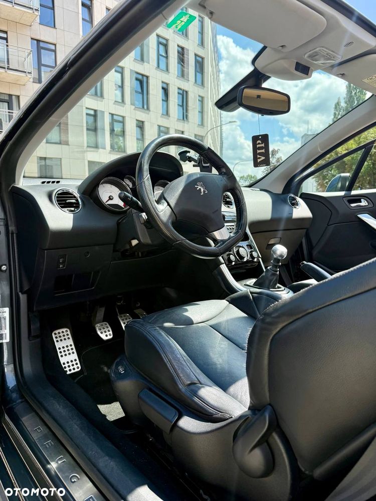 Peugeot 308 CC - 8