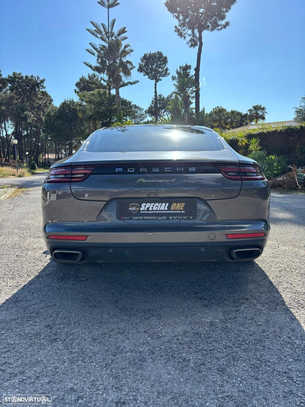 Porsche Panamera 4 E-Hybrid - 5