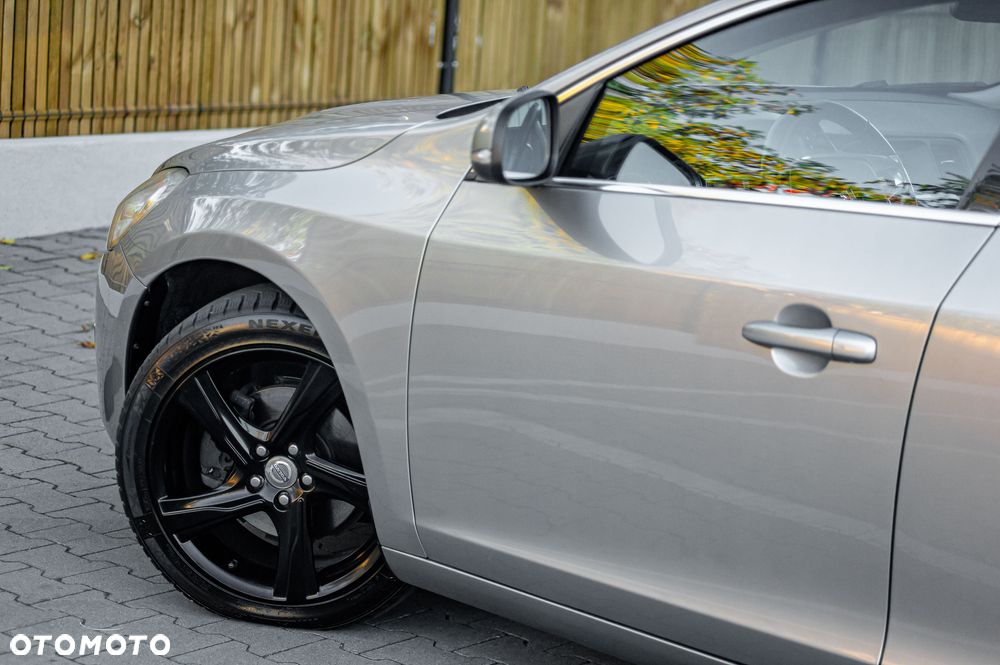 Volvo V60 - 13