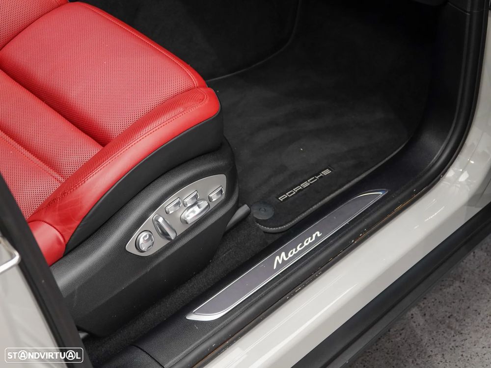 Porsche Macan 2.0T - 39
