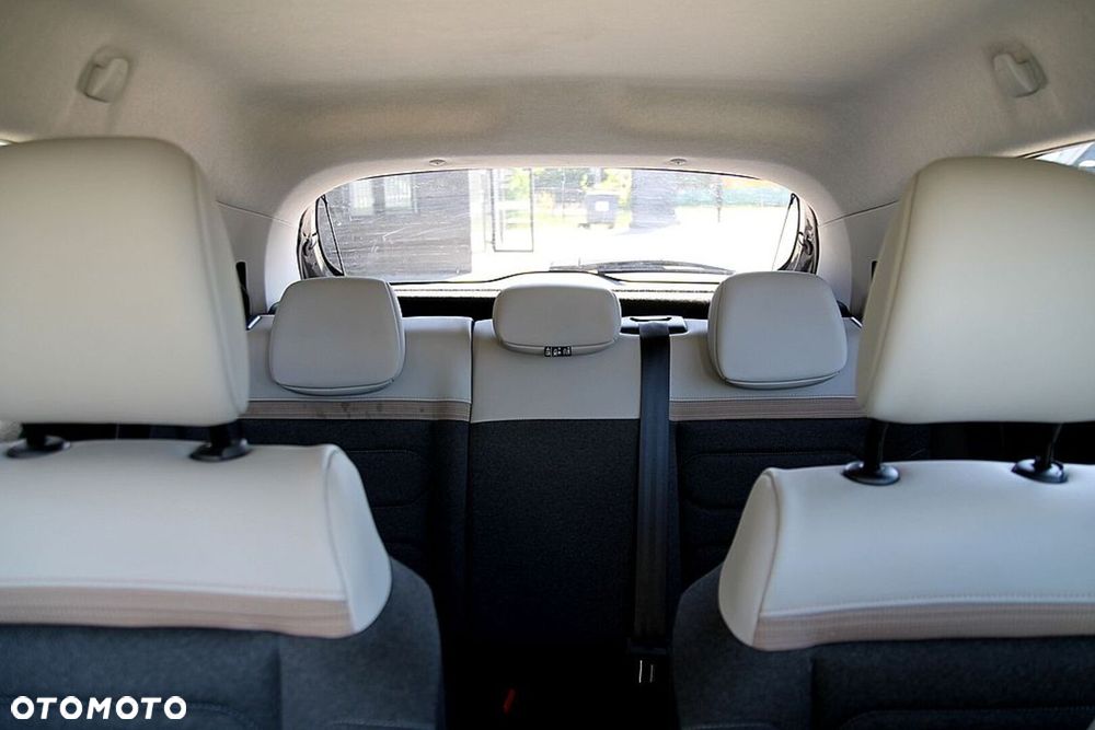 Citroën C3 1.2 PureTech Max EAT6 - 27