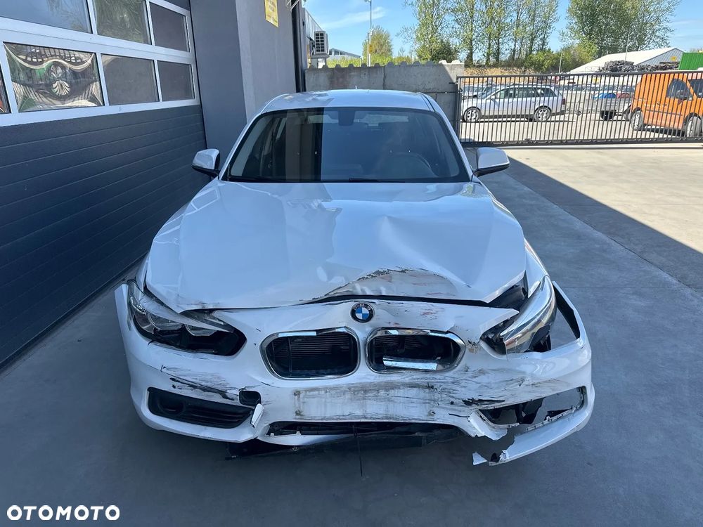 BMW Seria 1 118i Luxury Line - 3