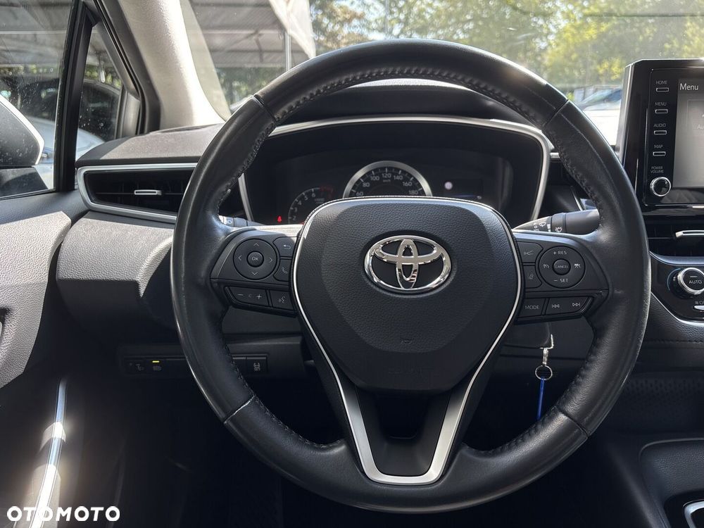 Toyota Corolla - 12
