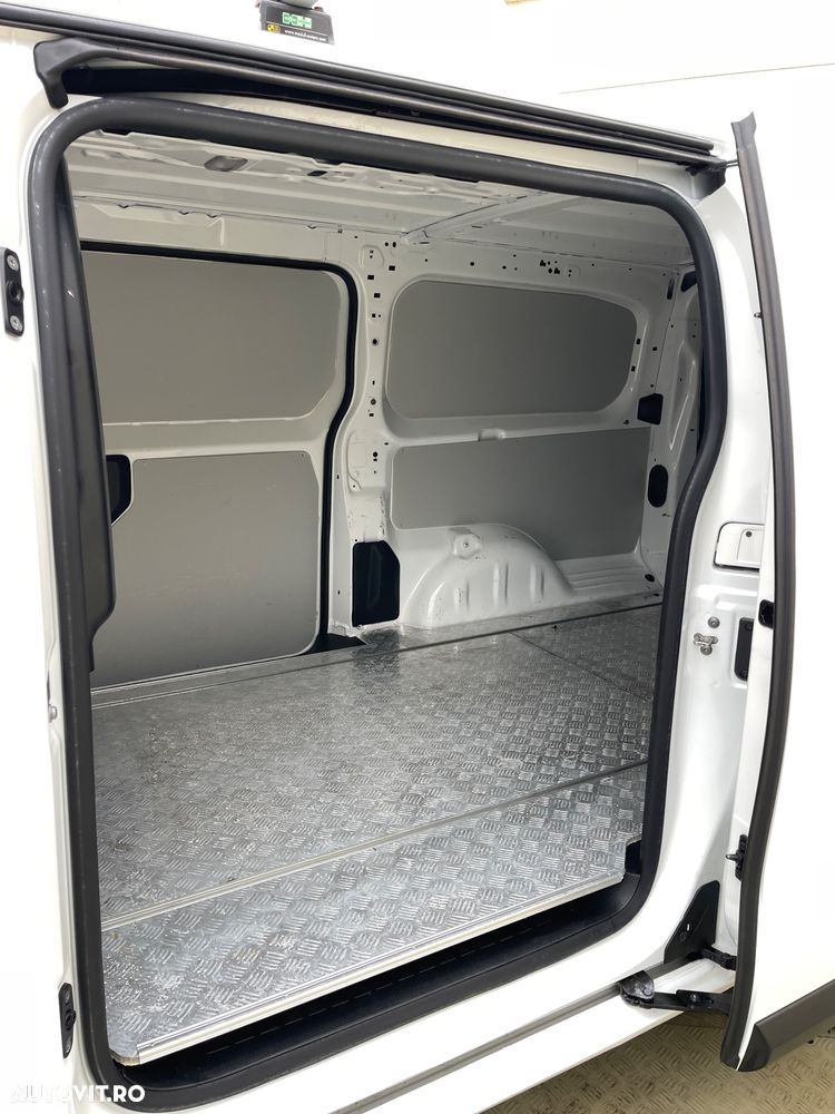 Peugeot Expert  2.0HDI  L3  2CULISANTE - 27