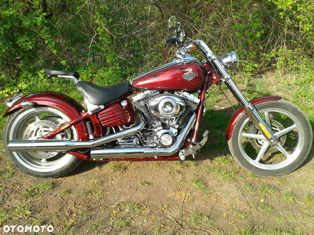 Harley-Davidson Softail Blackline - 16