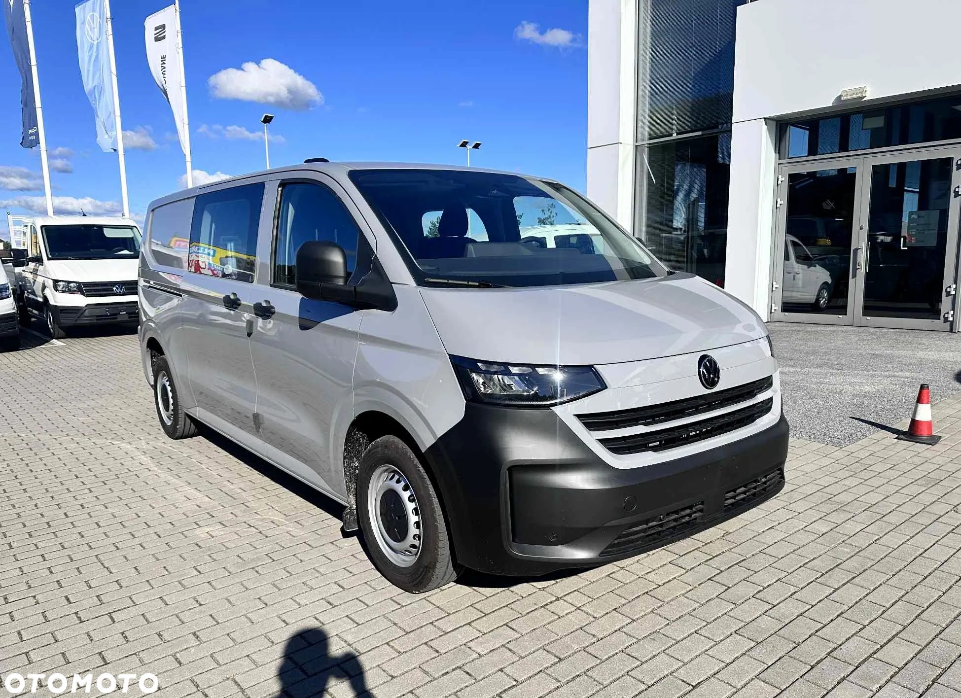 Volkswagen Transporter T7 - 11