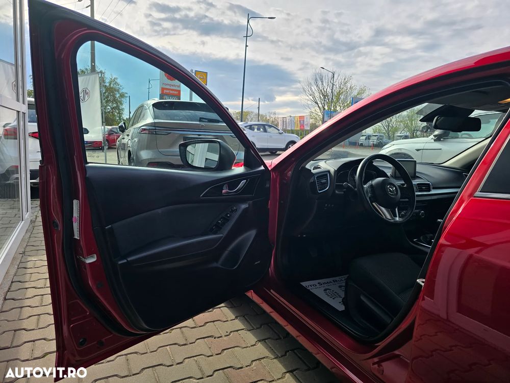 Mazda 3 G120 Revolution - 15