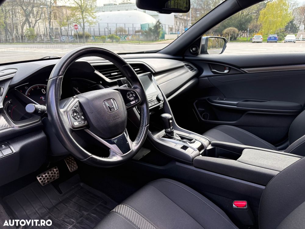 Honda Civic 1.5 VTEC Turbo CVT Sport Plus - 10