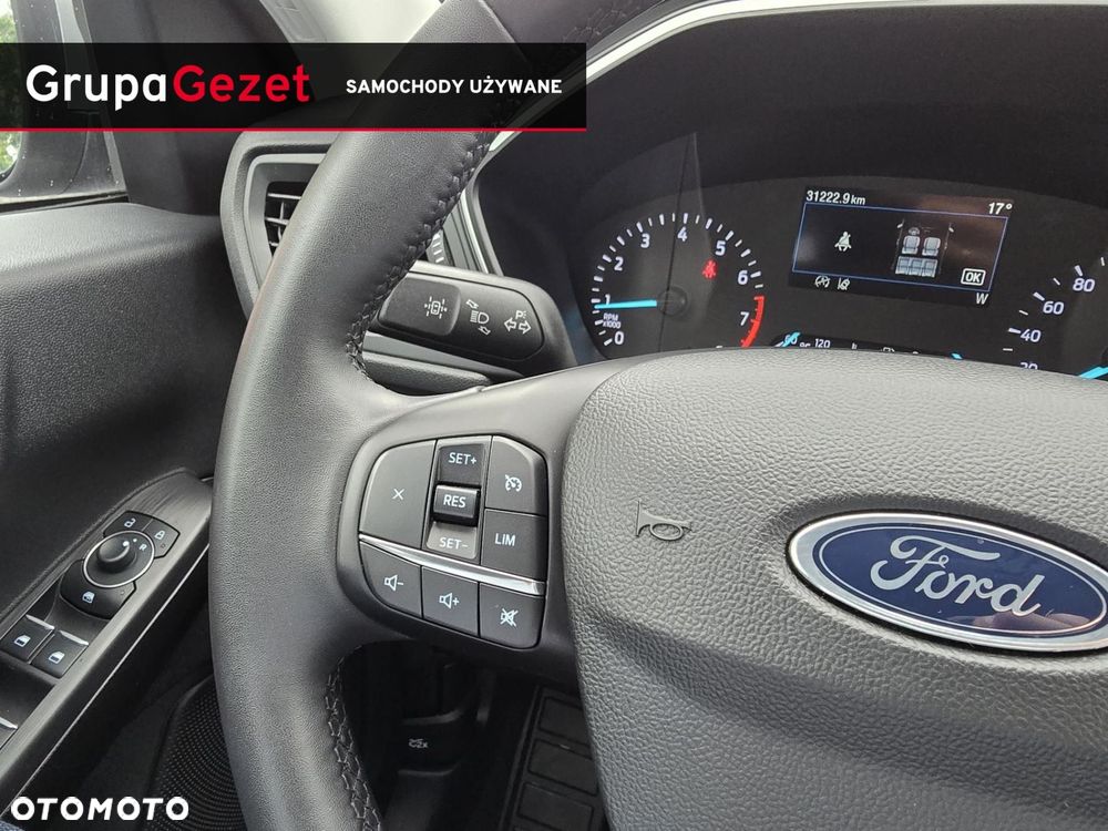 Ford Kuga - 11