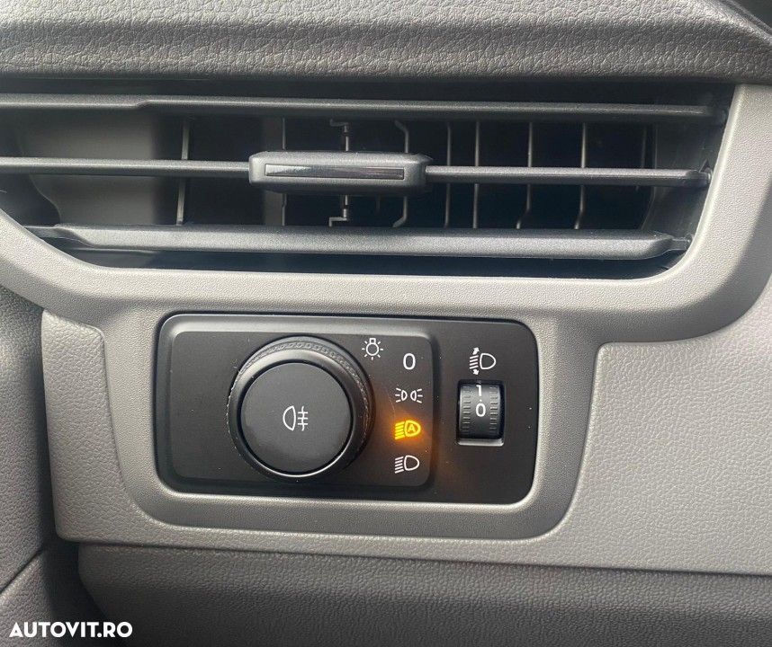 Volkswagen Transporter - 11