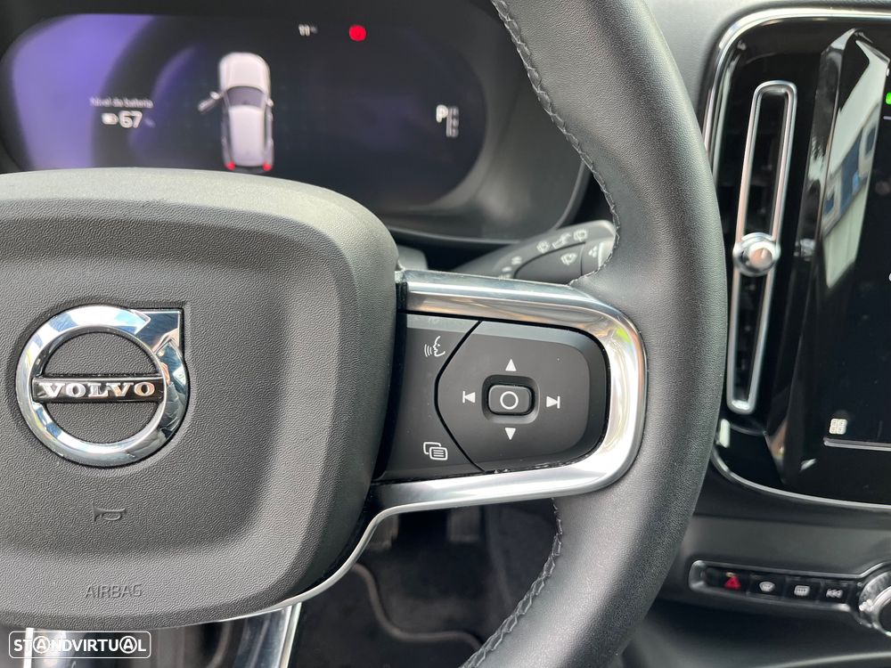 Volvo XC 40 Recharge Core - 28