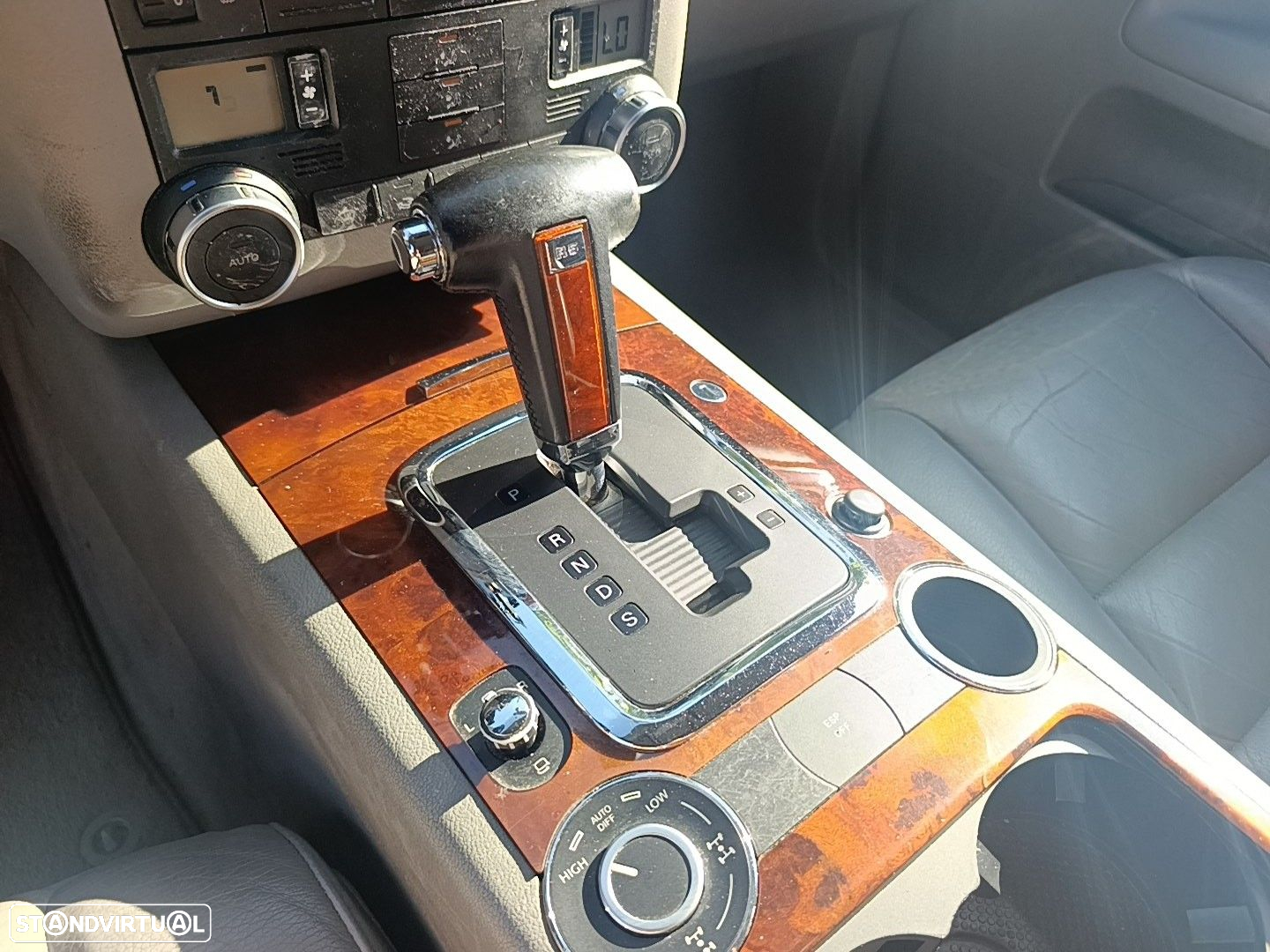 VW Touareg 2.5 TDi Tiptronic - 7