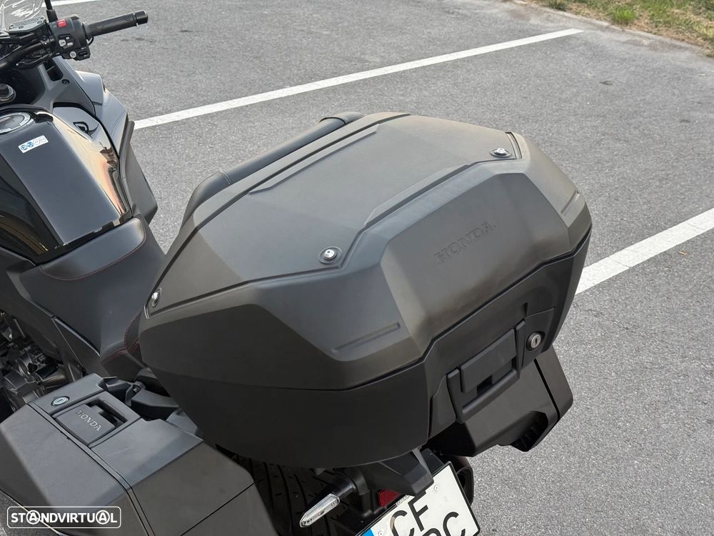 Honda NT 1100 - 6