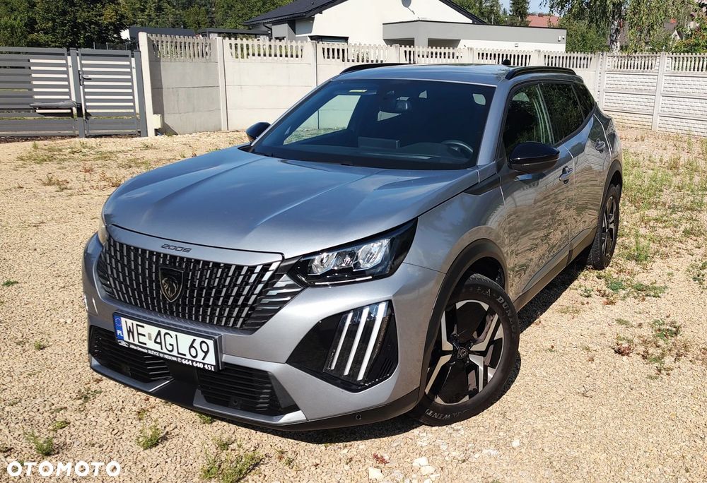 Peugeot 2008 PureTech 100 Allure S&S BVM6 - 14