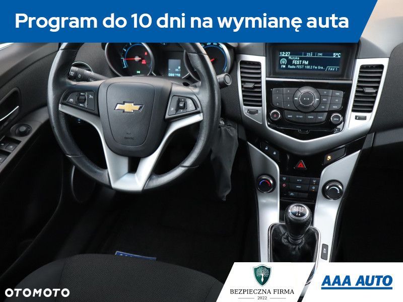 Chevrolet Cruze - 9