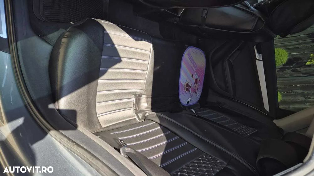 Audi A4 2.0 TDI Avant - 8