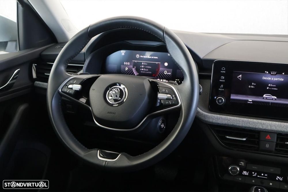 Skoda Kamiq 1.0 TSI DSG - 28