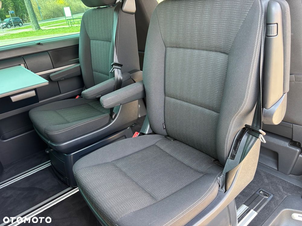 Volkswagen Multivan 2.0 TDI L1 Comfortline DSG - 17
