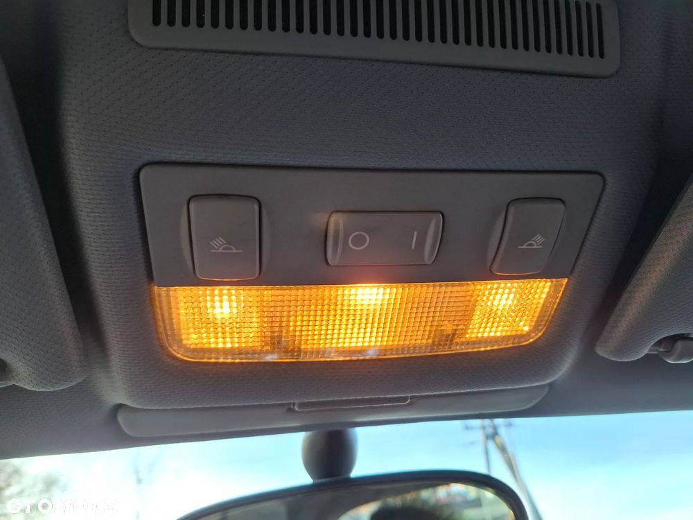 Audi TT Coupé 1.8T - 26