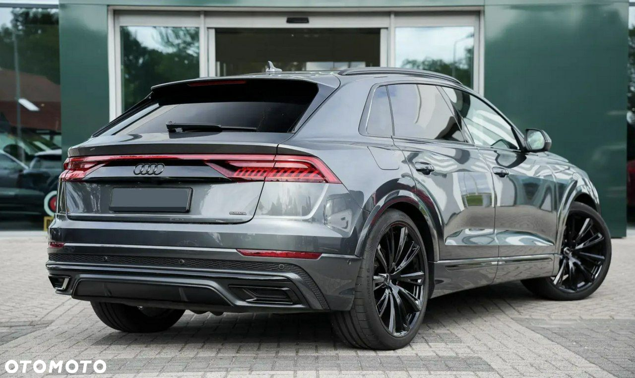 Audi Q8 - 4