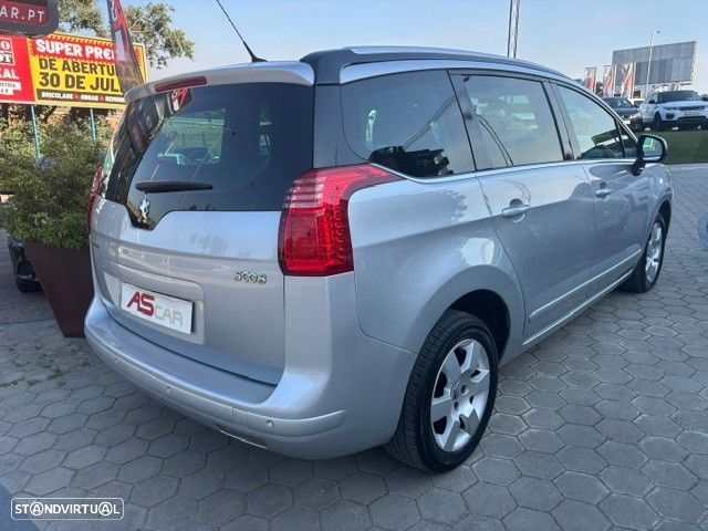 Peugeot 5008 1.6 HDi 7L Allure - 5