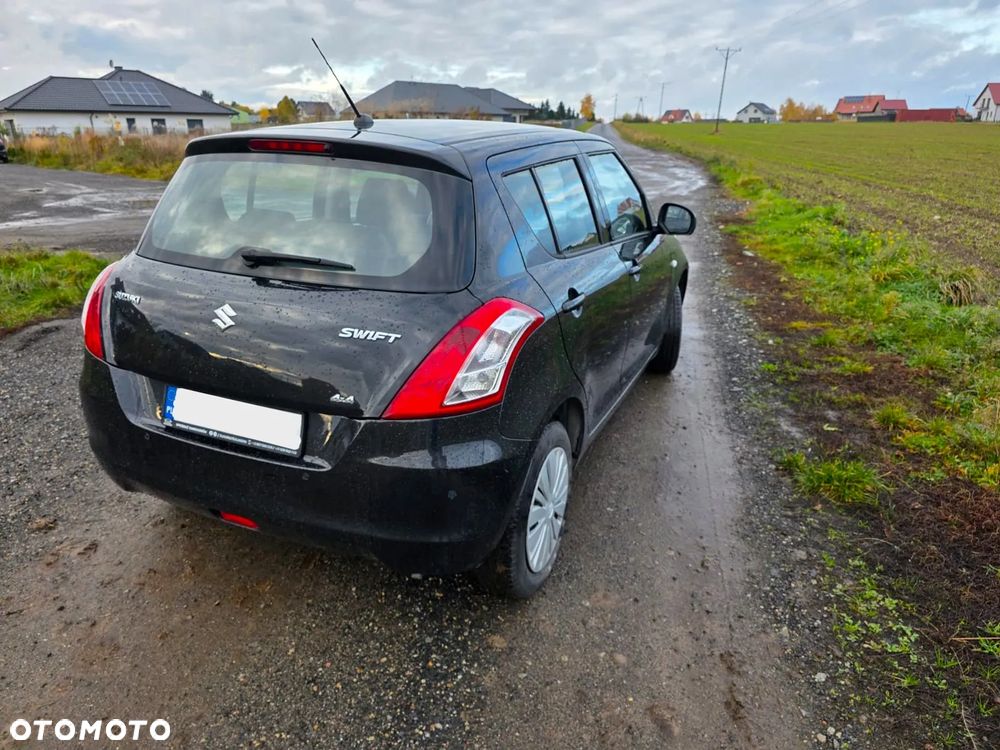 Suzuki Swift 1.2 4x4 Club - 6