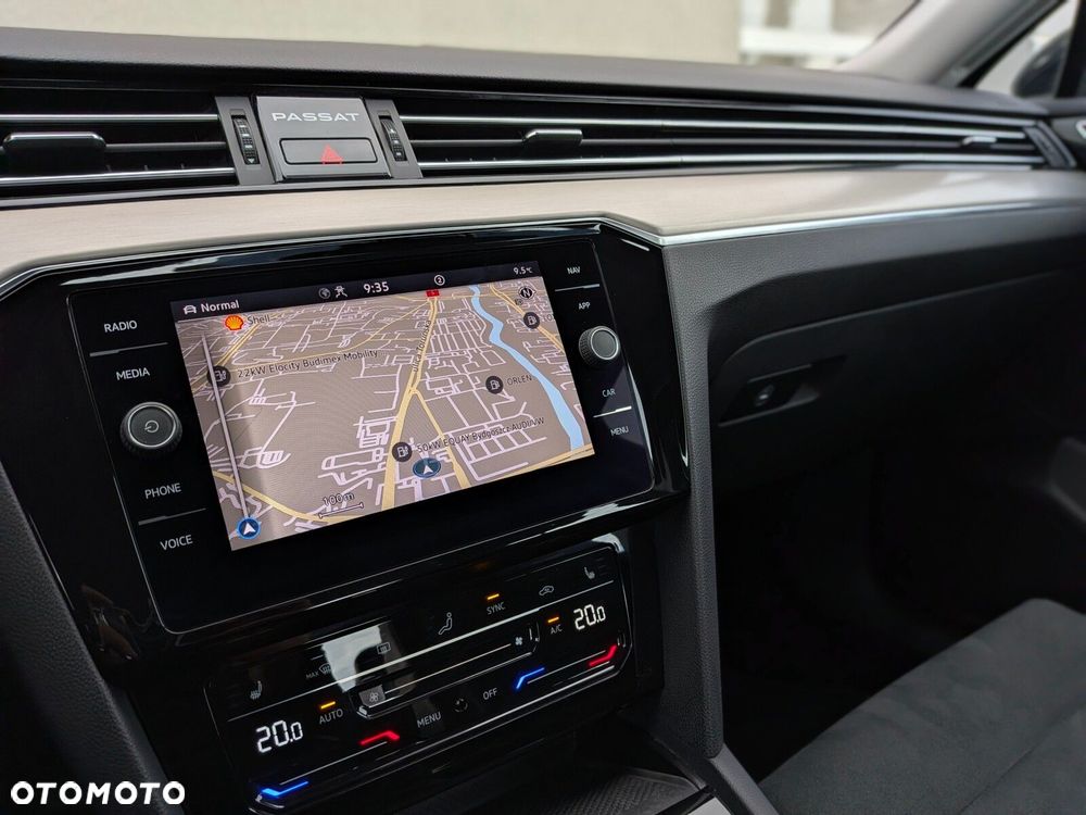 Volkswagen Passat 1.5 TSI EVO Elegance DSG - 31