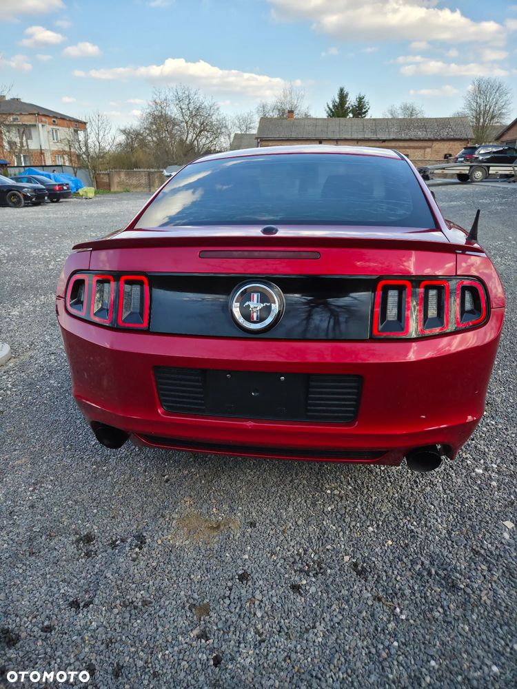 Ford Mustang - 7