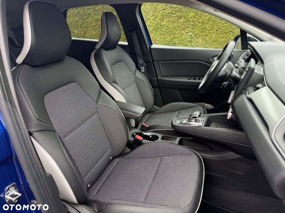 Renault Captur 1.6 E-TECH Plug-In Intens - 12