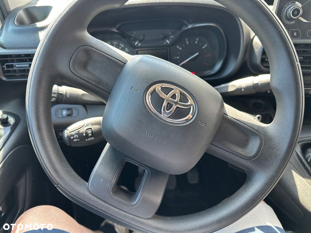 Toyota ProAce - 11